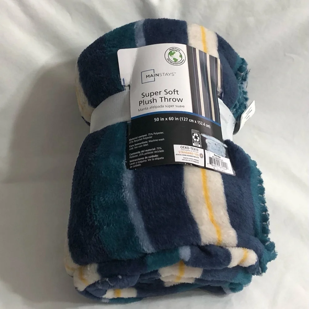 Super soft  plush throw  blue  stripes. Size 50in x60in